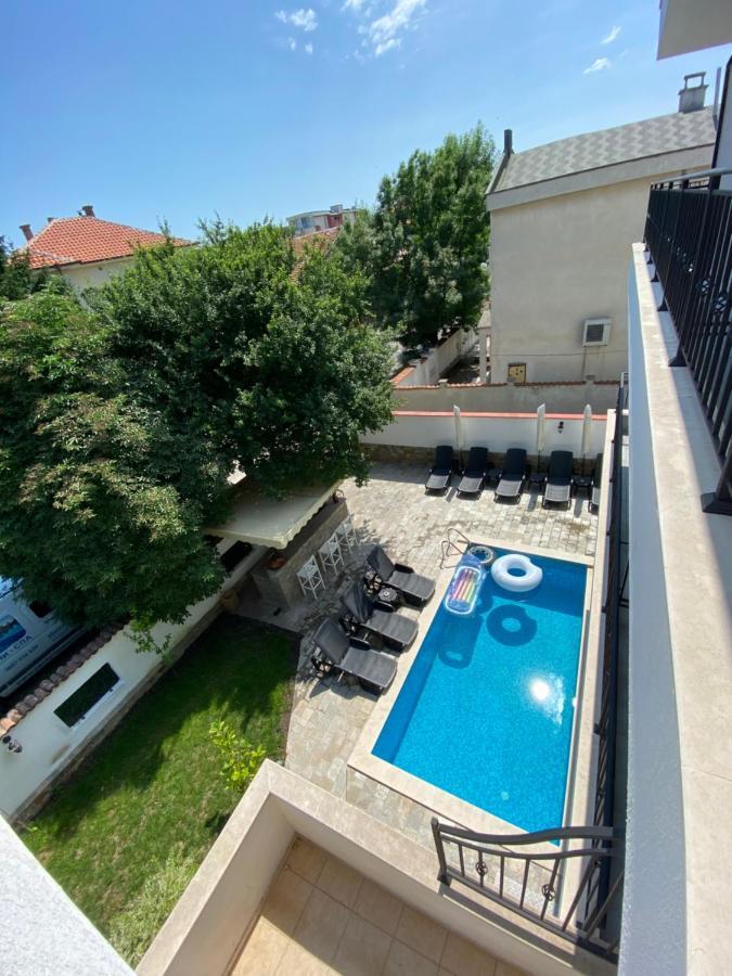 Villa Aqua Family Hotel Burgas Stad Buitenkant foto